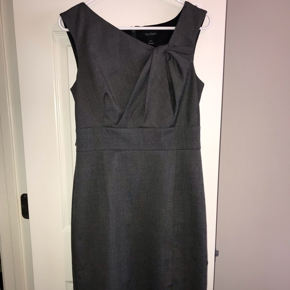 CLASSIC BUSINESS DRESS
